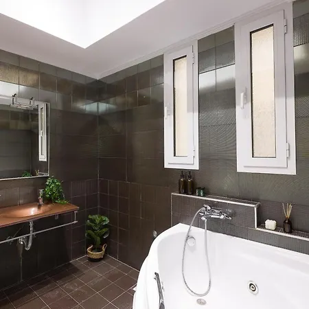 Elegant 3br By The White Tower Апартаменты Салоники